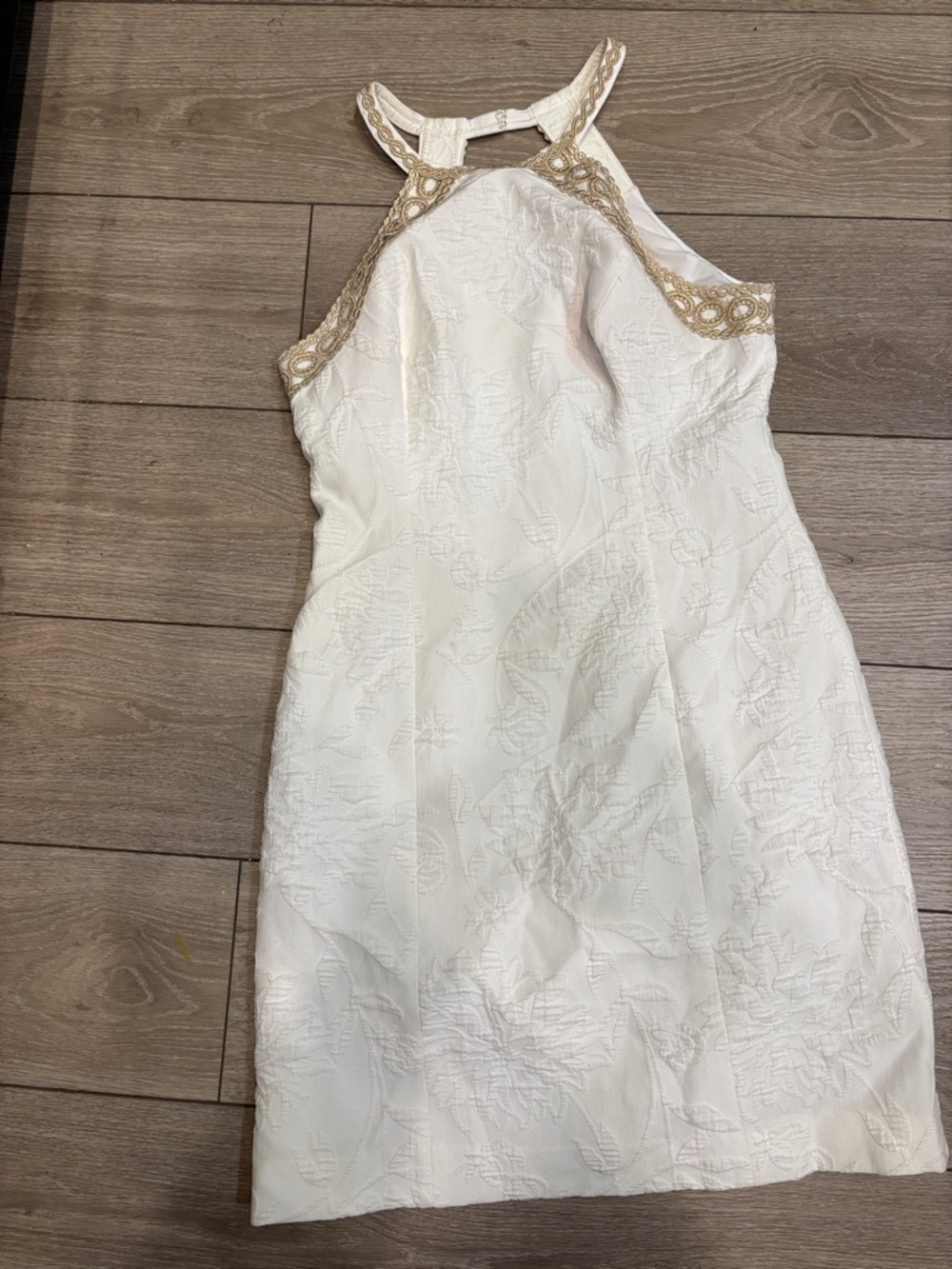 Lilly Pulitzer White Dress with gold details size 4